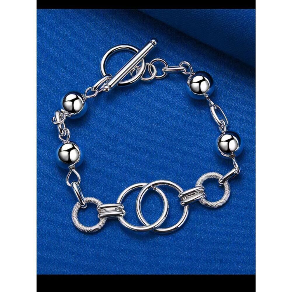 The Multi Sphere bracelet in 925 sterling silver